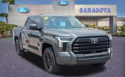 2022 Toyota Tundra SR5