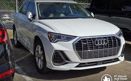 2023 Audi Q3