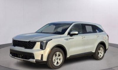 2027 Kia Sportage EX