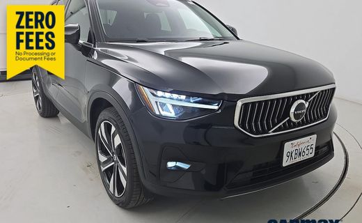 2023 Volvo XC40 Ultimate Bright