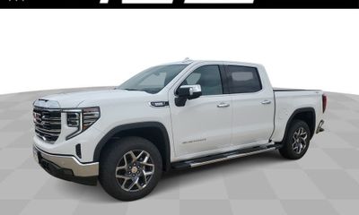 2026 GMC Sierra SLT