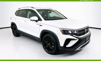2022 Volkswagen Taos 4Motion SE
