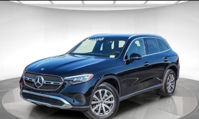 2026 Mercedes-Benz GLC-Class GLC300