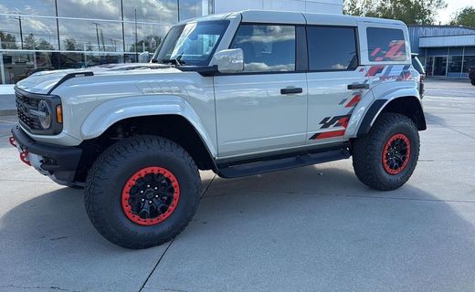 2025 Ford Bronco Raptor