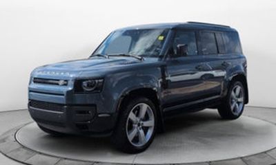 2026 Land Rover Defender 110 X Dynamic