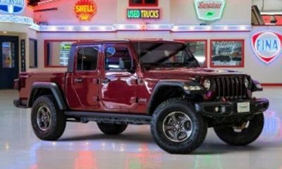 2021 Jeep Gladiator Sport