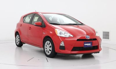 2014 Toyota Prius C TWO