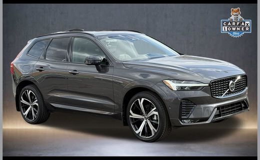 2023 Volvo XC60 Ultimate Dark