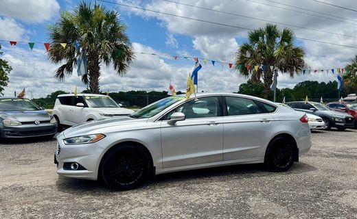 2014 Ford Fusion SE