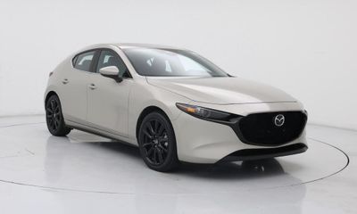 2025 Mazda MAZDA3 Premium Package