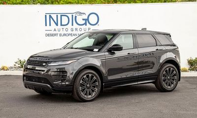 2026 Land Rover Range Evoque Dynamic SE