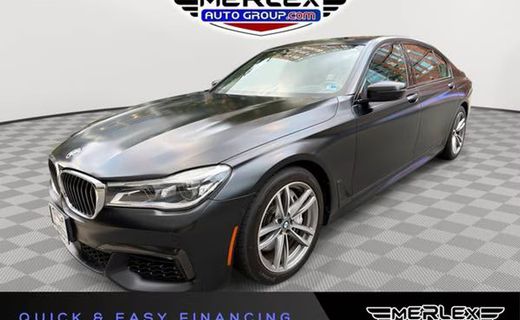 2019 BMW 750i B7