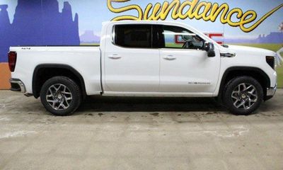 2026 GMC Sierra SLE