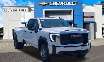 2026 GMC Sierra HD Pro