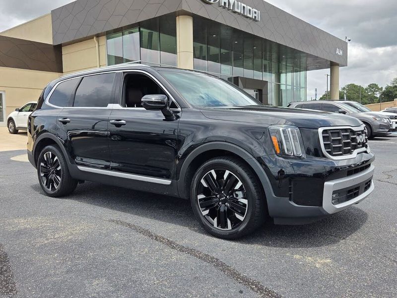 2024 Kia Telluride — a typically priced live listing