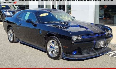 2019 Dodge Challenger SXT