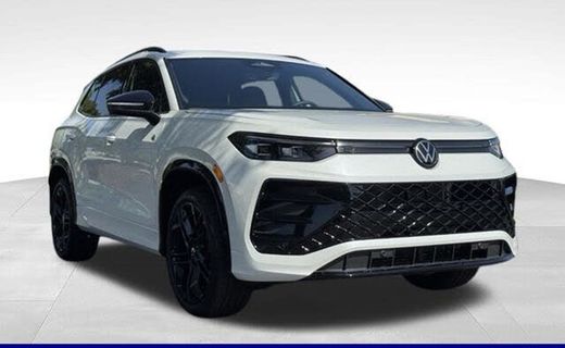 2026 Volkswagen Tiguan 4MOTION SE Black