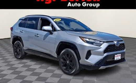 2022 Toyota RAV4 XLE
