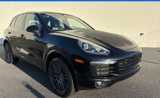 2017 Porsche Cayenne Base
