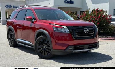 2023 Nissan Pathfinder Platinum