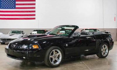 2004 Ford Mustang GT