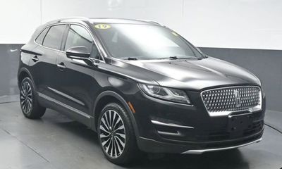 2019 Lincoln MKC BLK Label