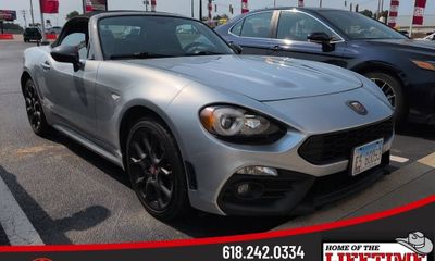 2018 Fiat 124 Spider Lusso