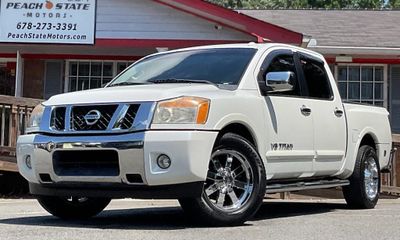 2015 Nissan Titan SV