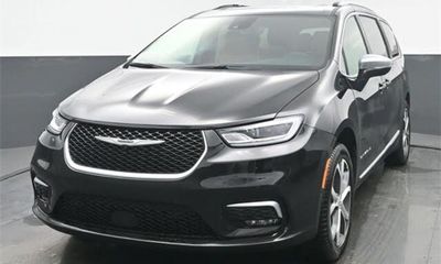 2026 Chrysler Pacifica Pinnacle
