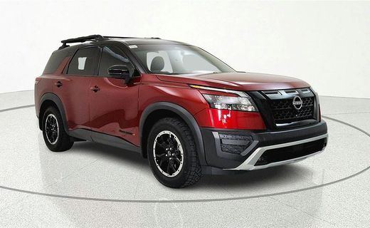2023 Nissan Pathfinder SV