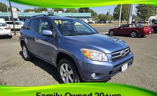 2007 Toyota RAV4 High With Third