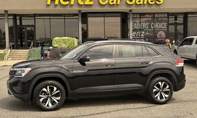 2026 Volkswagen Atlas Cross Sport 2 0T SE