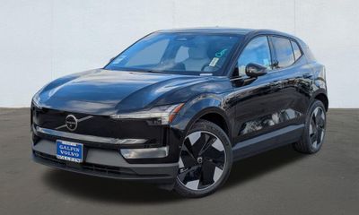 2026 Volvo EX30 Ultra