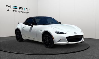 2020 Mazda MX-5 Sport