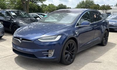 2019 Tesla Model X Performance