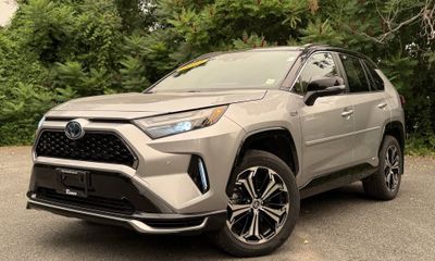 2024 Toyota RAV4 Prime phev XSE Premium