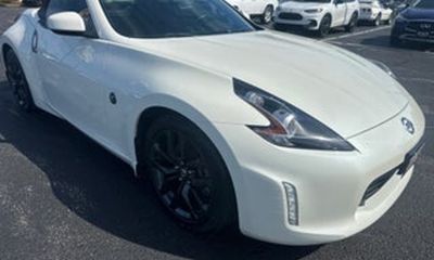 2018 Nissan 370Z Touring