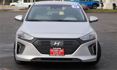 2018 Hyundai Ioniq SEL W Tech