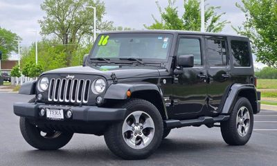 2016 Jeep Wrangler Sahara