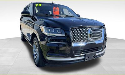 2023 Lincoln Navigator Reserve