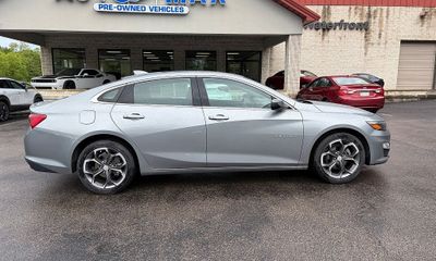 2024 Chevrolet Malibu LT 1LT