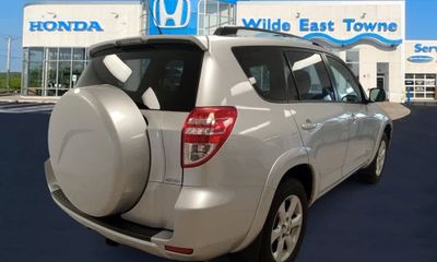2011 Toyota RAV4 High