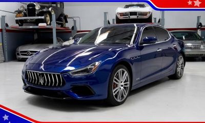 2018 Maserati Ghibli Sport