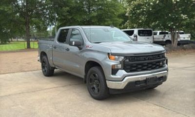 2022 Chevrolet Silverado RST