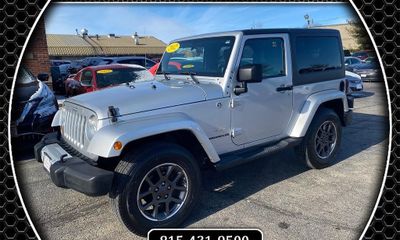 2012 Jeep Wrangler Sahara