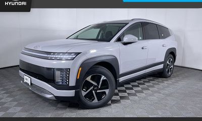 2026 Hyundai Ioniq 9 SE