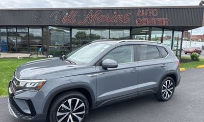 2023 Volkswagen Taos 4Motion SE