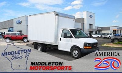 2016 GMC Savana 3500 139 Cutaway
