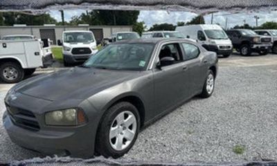 2008 Dodge Charger Base