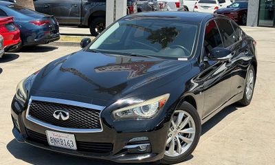 2015 Infiniti Q50 Premium